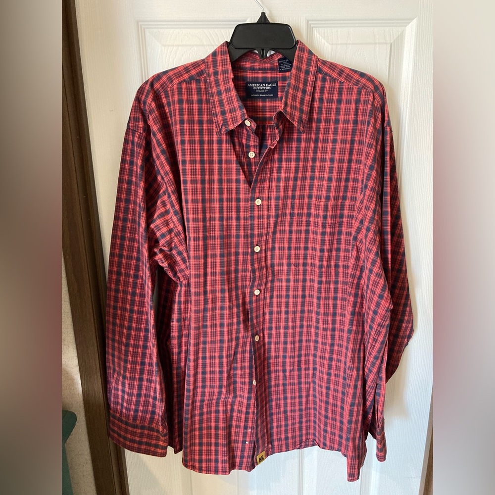 American Eagle Outfitters Men's Red Checkered Shirt XL